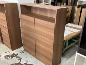 モダンな雰囲気　キッチン収納-造作家具・OEM製作センター