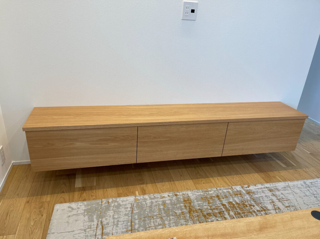 綺麗な木目 テレビボード