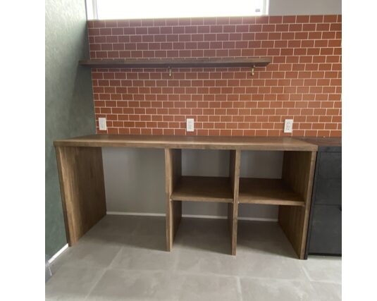 オーダーキッチン横作業台